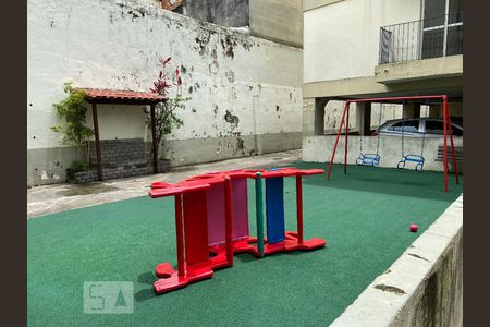 Apartamento à venda com 70m², 2 quartos e 1 vaga Apartamento à venda com 70m², 2 quartos e 1 vagaÁrea Comum - Playground