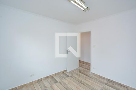 Quarto 1 de casa para alugar com 3 quartos, 200m² em Vila Constança, São Paulo