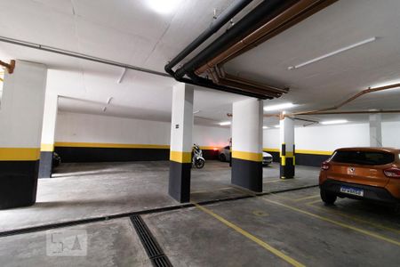 Apartamento à venda com 37m², 1 quarto e 1 vaga Apartamento à venda com 37m², 1 quarto e 1 vagaGaragem