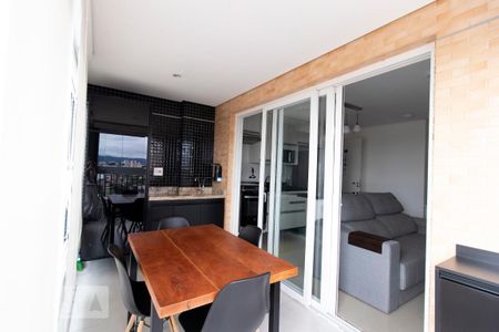 Apartamento à venda com 37m², 1 quarto e 1 vaga Apartamento à venda com 37m², 1 quarto e 1 vagaVaranda