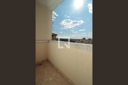 Apartamento à venda com 155m², 2 quartos e 3 vagas Apartamento à venda com 155m², 2 quartos e 3 vagasVaranda da Suíte