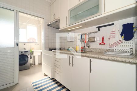 Apartamento à venda com 155m², 2 quartos e 3 vagas Apartamento à venda com 155m², 2 quartos e 3 vagasCozinha