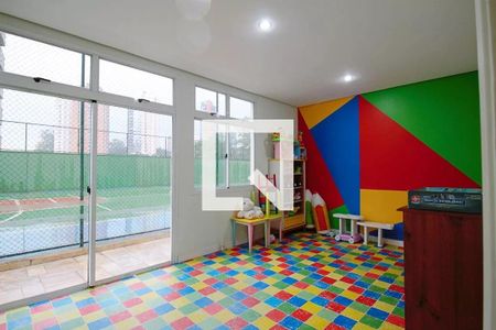 Apartamento à venda com 155m², 2 quartos e 3 vagas Apartamento à venda com 155m², 2 quartos e 3 vagasBrinquedoteca