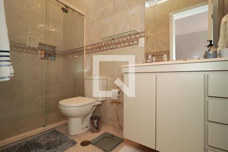 Apartamento à venda com 155m², 2 quartos e 3 vagas Apartamento à venda com 155m², 2 quartos e 3 vagasBanheiro da Suíte