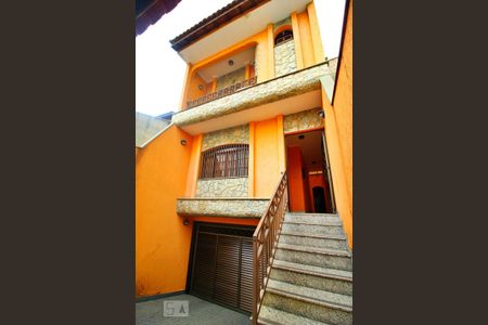 Casa à venda com 284m², 3 quartos e 3 vagasEntrada