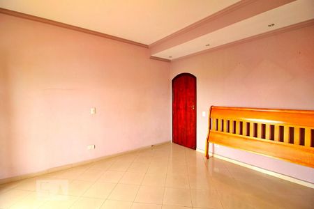 Casa à venda com 284m², 3 quartos e 3 vagasQuarto Suíte