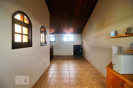 Casa à venda com 284m², 3 quartos e 3 vagasSótão