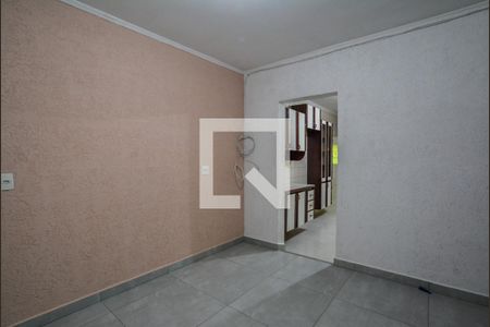 Sala de casa para alugar com 2 quartos, 97m² em Jardim Las Vegas, Santo André