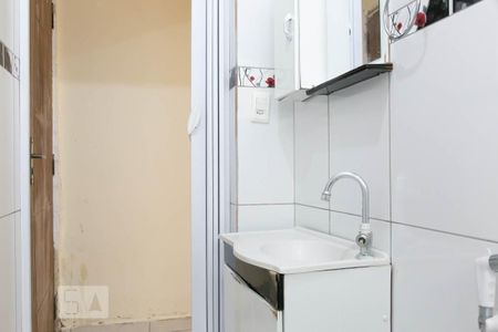 Casa à venda com 60m², 2 quartos e 1 vaga Casa à venda com 60m², 2 quartos e 1 vagaBanheiro da Suite