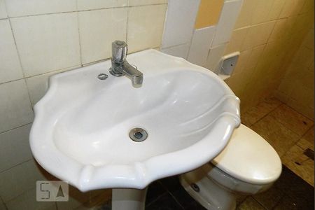 Apartamento à venda com 55m², 2 quartos e sem vagaBanheiro Social