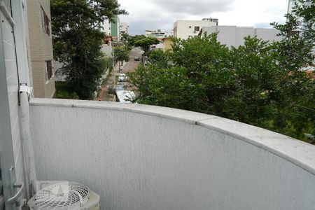 Apartamento para alugar com 94m², 3 quartos e 2 vagasvaranda