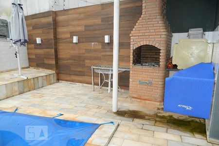 Apartamento para alugar com 94m², 3 quartos e 2 vagasÁrea comum - Piscina