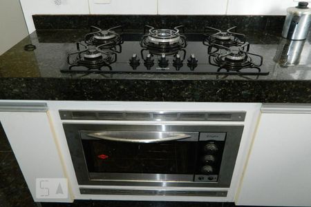 Apartamento para alugar com 94m², 3 quartos e 2 vagasDetalhe cozinha