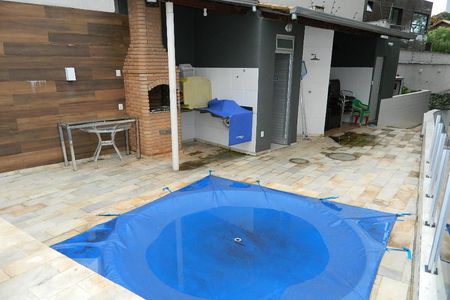 Apartamento para alugar com 94m², 3 quartos e 2 vagasÁrea comum - Piscina