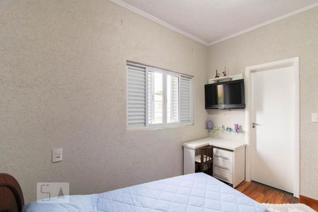 Casa à venda com 198m², 5 quartos e 4 vagas Casa à venda com 198m², 5 quartos e 4 vagasSuíte 2