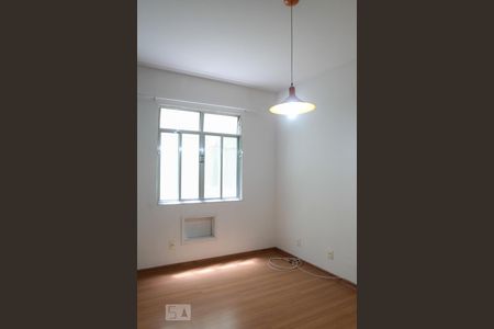 Sala de apartamento para alugar com 1 quarto, 32m² em Leblon, Rio de Janeiro