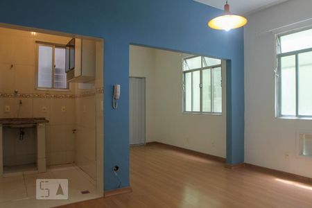 Sala de apartamento para alugar com 1 quarto, 32m² em Leblon, Rio de Janeiro