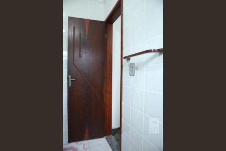 Casa à venda com 150m², 3 quartos e 4 vagasBanheiro da Suíte 2