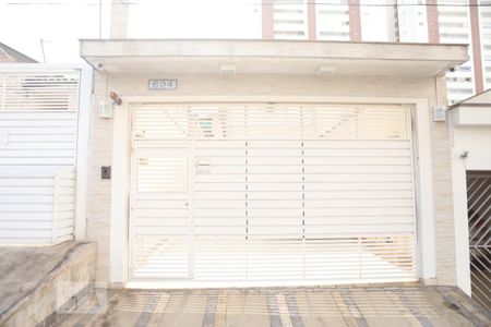 Casa à venda com 150m², 3 quartos e 4 vagasFachada