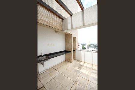 Apartamento à venda com 140m², 2 quartos e 2 vagasVaranda