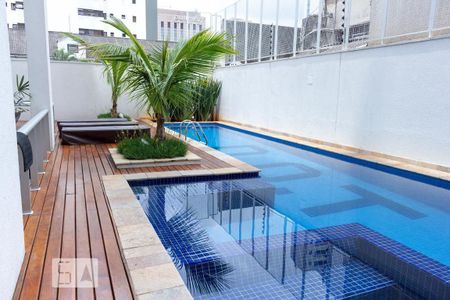 Apartamento à venda com 140m², 2 quartos e 2 vagas Apartamento à venda com 140m², 2 quartos e 2 vagasPiscina