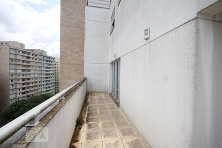 Apartamento à venda com 140m², 2 quartos e 2 vagasVaranda