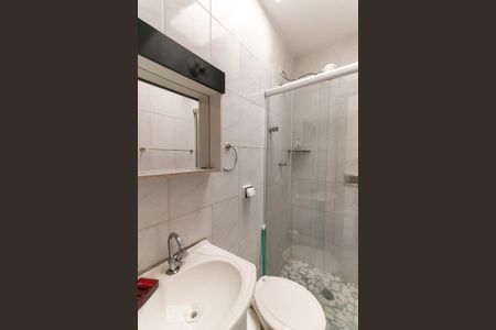 Casa à venda com 250m², 4 quartos e 5 vagas Casa à venda com 250m², 4 quartos e 5 vagasBanheiro da Edicula
