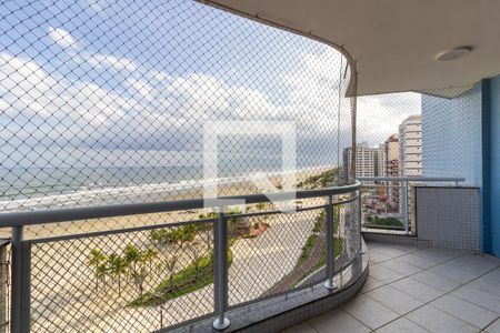 Apartamento para alugar com 246m², 4 quartos e 2 vagas Apartamento para alugar com 246m², 4 quartos e 2 vagasVaranda