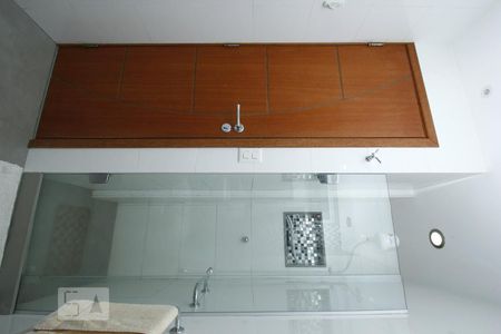 Apartamento para alugar com 70m², 2 quartos e sem vagaBanheiro