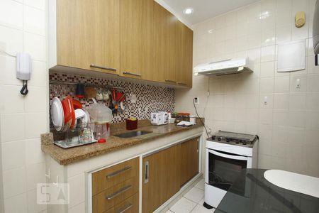 Apartamento para alugar com 70m², 2 quartos e sem vagaCozinha