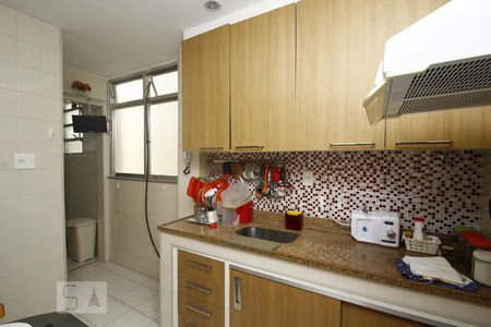 Apartamento para alugar com 70m², 2 quartos e sem vagaCozinha