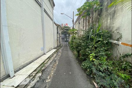 Casa de condomínio à venda com 98m², 3 quartos e 1 vaga Casa de condomínio à venda com 98m², 3 quartos e 1 vagaEntrada