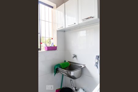 Casa à venda com 850m², 6 quartos e 5 vagas Casa à venda com 850m², 6 quartos e 5 vagasÁrea de Serviço