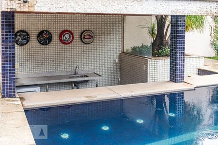 Casa à venda com 850m², 6 quartos e 5 vagas Casa à venda com 850m², 6 quartos e 5 vagasBar Piscina