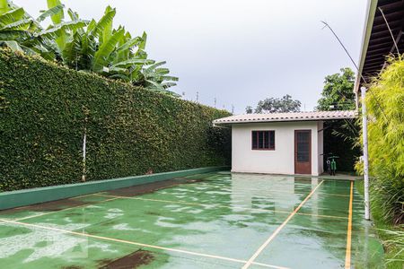 Casa à venda com 850m², 6 quartos e 5 vagas Casa à venda com 850m², 6 quartos e 5 vagasQuadra