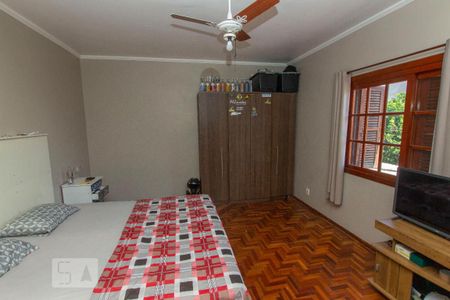 Casa à venda com 300m², 4 quartos e 2 vagas Casa à venda com 300m², 4 quartos e 2 vagasQuarto 4