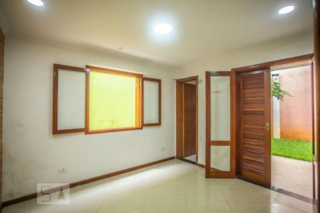 Casa à venda com 310m², 4 quartos e 4 vagasSuíte 4