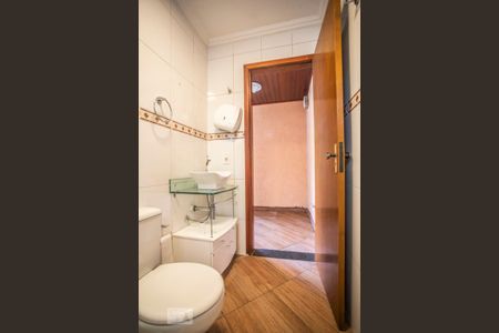 Casa à venda com 310m², 4 quartos e 4 vagasBanheiro