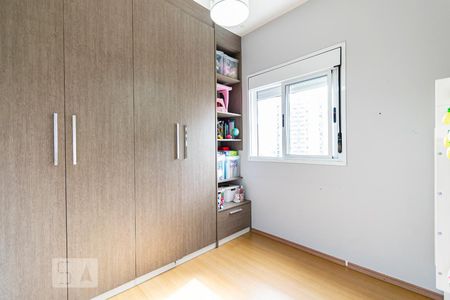 Apartamento à venda com 80m², 3 quartos e 2 vagas Apartamento à venda com 80m², 3 quartos e 2 vagasQuarto 2