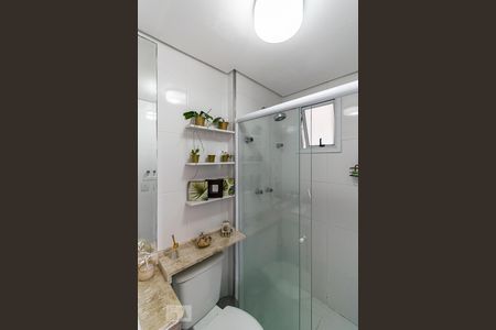 Apartamento à venda com 80m², 3 quartos e 2 vagas Apartamento à venda com 80m², 3 quartos e 2 vagasBanheiro da Suíte