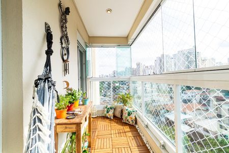 Apartamento à venda com 80m², 3 quartos e 2 vagas Apartamento à venda com 80m², 3 quartos e 2 vagasVaranda gourmet