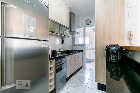 Apartamento à venda com 80m², 3 quartos e 2 vagas Apartamento à venda com 80m², 3 quartos e 2 vagasCozinha