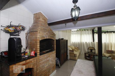 Casa à venda com 206m², 3 quartos e sem vagaChurrasqueira