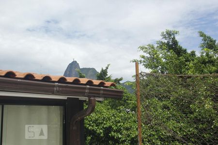 Casa à venda com 206m², 3 quartos e sem vagaTerraço