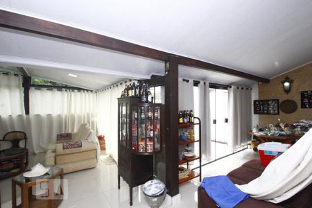 Casa à venda com 206m², 3 quartos e sem vagaSala/Terraço