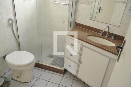 Banheiro Social de apartamento para alugar com 1 quarto, 50m² em Méier, Rio de Janeiro