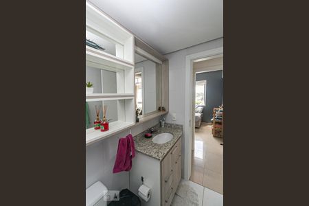 Apartamento à venda com 73m², 3 quartos e 1 vaga Apartamento à venda com 73m², 3 quartos e 1 vagaBanheiro Social