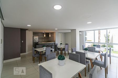 Apartamento à venda com 73m², 3 quartos e 1 vaga Apartamento à venda com 73m², 3 quartos e 1 vagaÁrea comum - Salão de festas