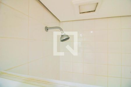 Apartamento à venda com 47m², 1 quarto e 1 vaga Apartamento à venda com 47m², 1 quarto e 1 vagaDetalhe do banheiro