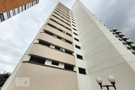 Apartamento à venda com 268m², 4 quartos e 4 vagas Apartamento à venda com 268m², 4 quartos e 4 vagasFachada